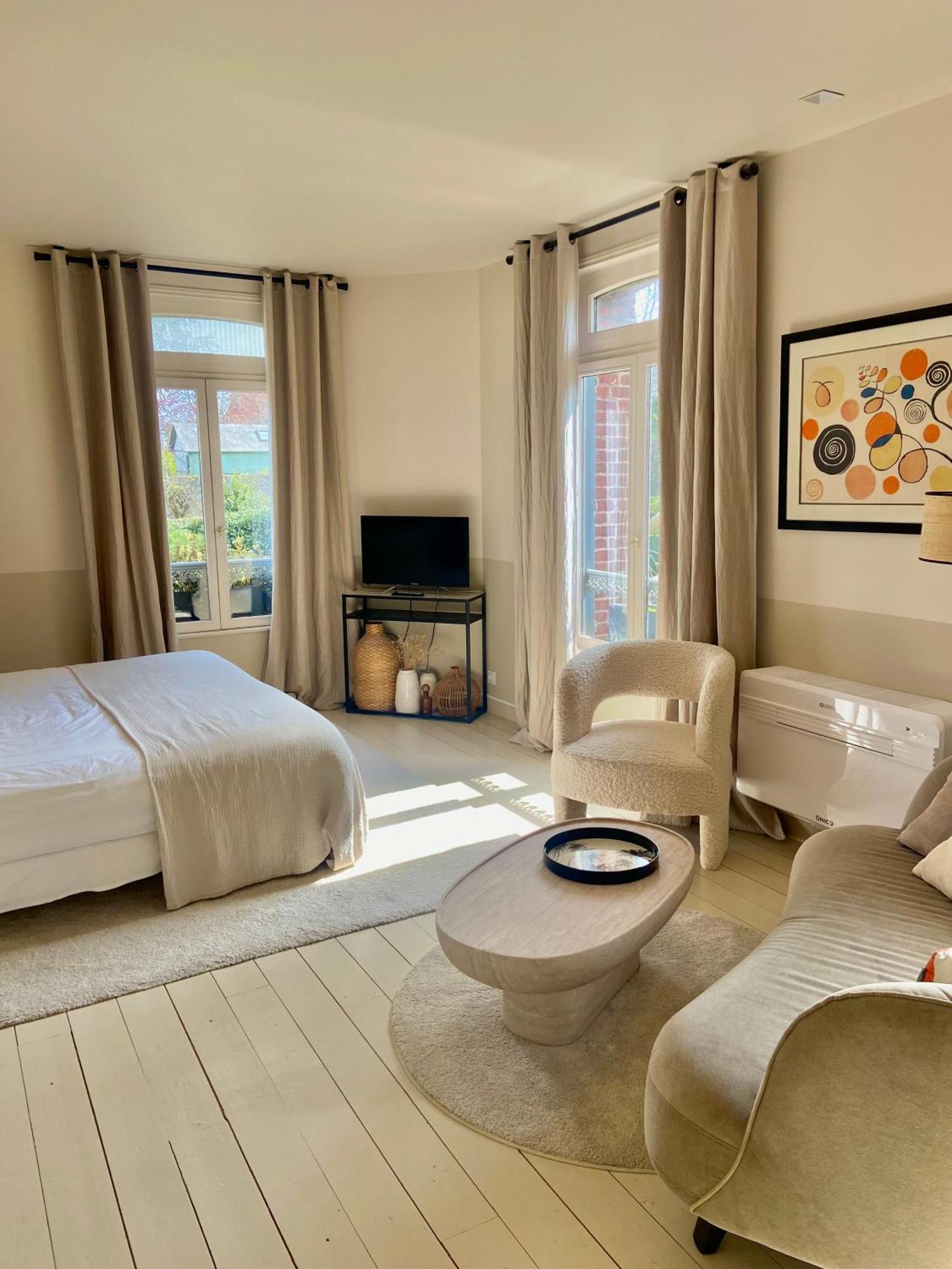 Villa Du Cedre Онфльор Екстериор снимка